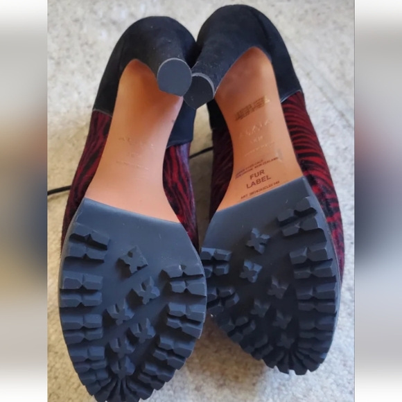 ALAIA ANKLE BOOTS - Picture 4 of 7